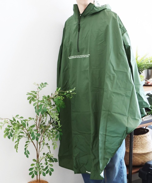 niko and...（ニコアンド）の「オリジナル自転車レインポンチョ（レインコート/ポンチョ・レディース・サンドグレー/セージグリーン/サックスブルー/オリーブ・0）」の3枚目の写真