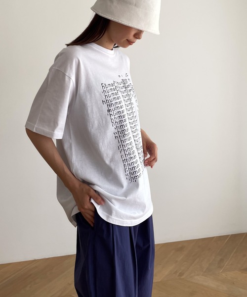 CANAL JEAN（キャナルジーン）の「El mar(エルマール) "human"オーバーサイズ半袖Tシャツ（Tシャツ/カットソー・レディース・チャコールグレー/ホワイト・ONE SIZE）」の3枚目の写真