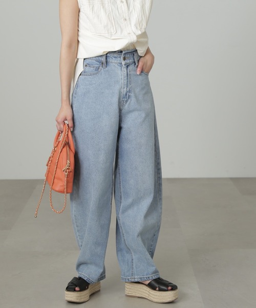 FREE'S MART（フリーズマート）の「◇デニムエッグパンツ（デニムパンツ・レディース・ライトインディゴブルー/ワンウォッシュ・MEDIUM/SMALL）」の20枚目の写真