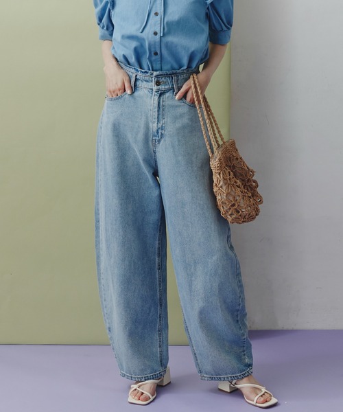 FREE'S MART（フリーズマート）の「◇デニムエッグパンツ（デニムパンツ・レディース・ライトインディゴブルー/ワンウォッシュ・MEDIUM/SMALL）」の10枚目の写真