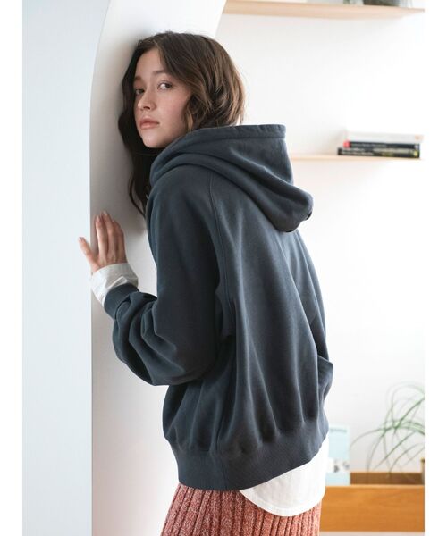 Ungrid（アングリッド）の「ラウンドロングスリーブTee（Tシャツ/カットソー・レディース・オフホワイト・FREE）」の13枚目の写真