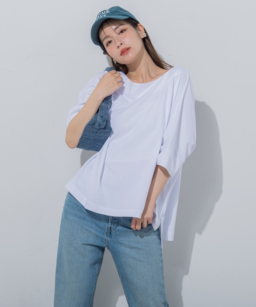 VICKY(ビッキー)の「【シンプルだからこそ着まわせる】ルーズカットプルオーバー《洗濯機で洗える》(Tシャツ/カットソー・レディース・ベージュ/ホワイト/ブラック・M)」の5枚目の写真