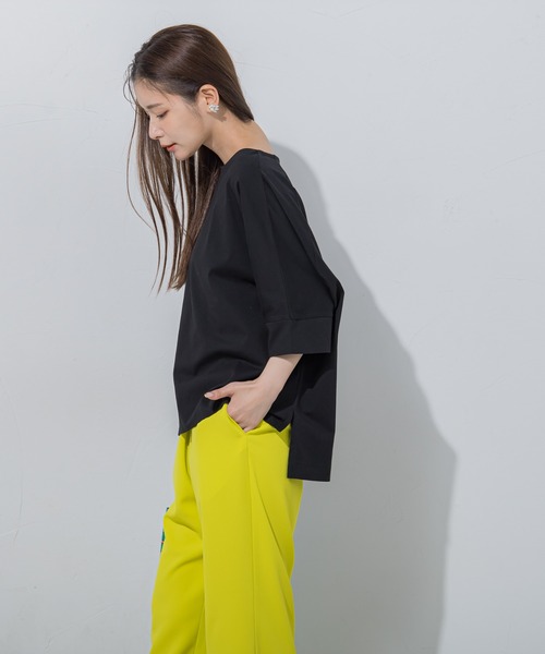 VICKY(ビッキー)の「【シンプルだからこそ着まわせる】ルーズカットプルオーバー《洗濯機で洗える》(Tシャツ/カットソー・レディース・ベージュ/ホワイト/ブラック・M)」の17枚目の写真