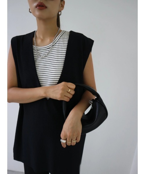 TRUNC(トランクエイティーエイト)の「Smooth Rib Vneck Gilet(Tシャツ/カットソー・レディース・アイボリー/ブラック/ブルー・FREE)」の5枚目の写真