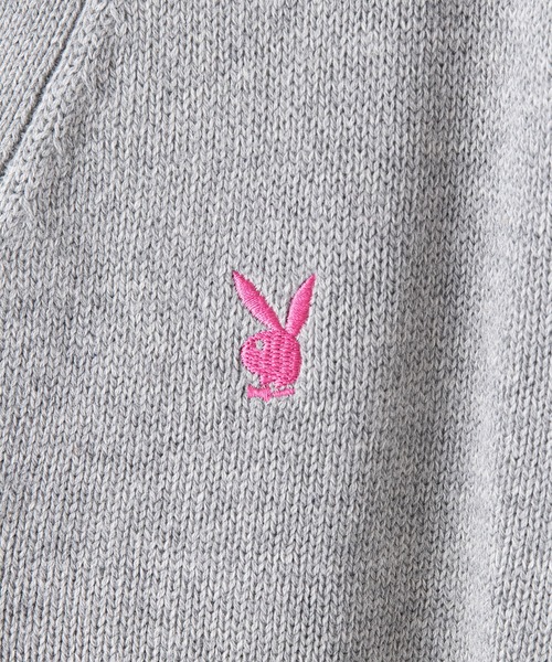 PLAYBOY(プレイボーイ)の「【PLAY BOY/プレイボーイ】スクールカーディガン 制服 高校生 中学生 JK DK ユニセックス コットン100% ロゴ刺繍 ワンポイント(カーディガン/ボレロ・メンズ・ブラック/ベージュ/ネイビー/グレー・MEDIUM/LARGE)」の9枚目の写真