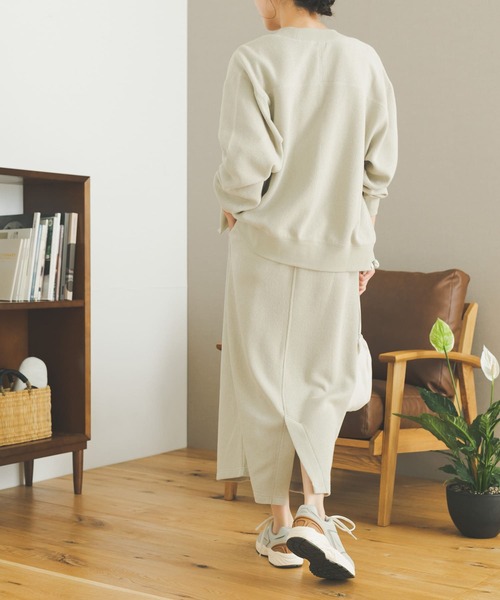 URBAN RESEARCH DOORS（アーバンリサーチドアーズ）の「『セットアップ対応』ブークレカットストレートスカート（スカート・レディース・チャコールグレー/ライトベージュ・MEDIUM）」の14枚目の写真