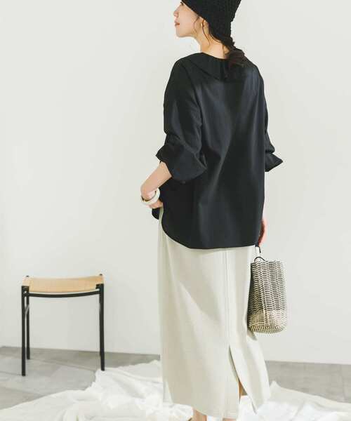 URBAN RESEARCH DOORS（アーバンリサーチドアーズ）の「『セットアップ対応』ブークレカットストレートスカート（スカート・レディース・チャコールグレー/ライトベージュ・MEDIUM）」の19枚目の写真