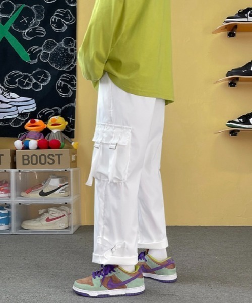 .KOM（ドットコム）の「『.KOM/ドットケーオーエム』サイドベルトカーゴパンツ【Y】【CN】（カーゴパンツ・メンズ・ブラック/ホワイト/グレー・3L）」の7枚目の写真