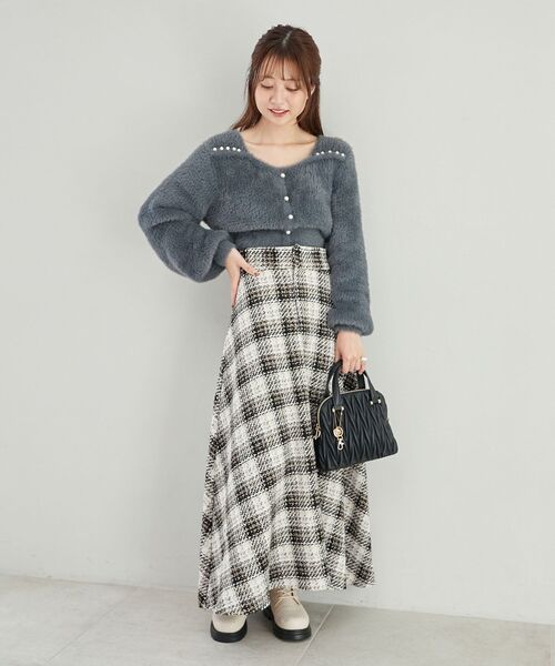 MAJESTIC LEGON（マジェスティックレゴン）の「バックレースアップハイウエストスカート（スカート・レディース・ブラック系その他/ベージュ系その他2/ホワイト系その他・MEDIUM/SMALL）」の16枚目の写真