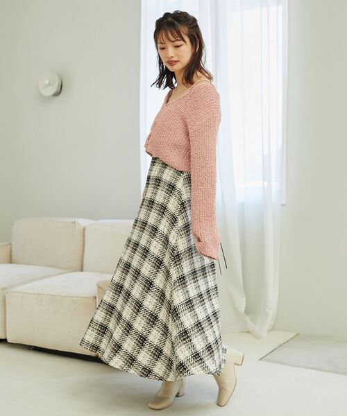 MAJESTIC LEGON（マジェスティックレゴン）の「バックレースアップハイウエストスカート（スカート・レディース・ブラック系その他/ベージュ系その他2/ホワイト系その他・MEDIUM/SMALL）」の21枚目の写真