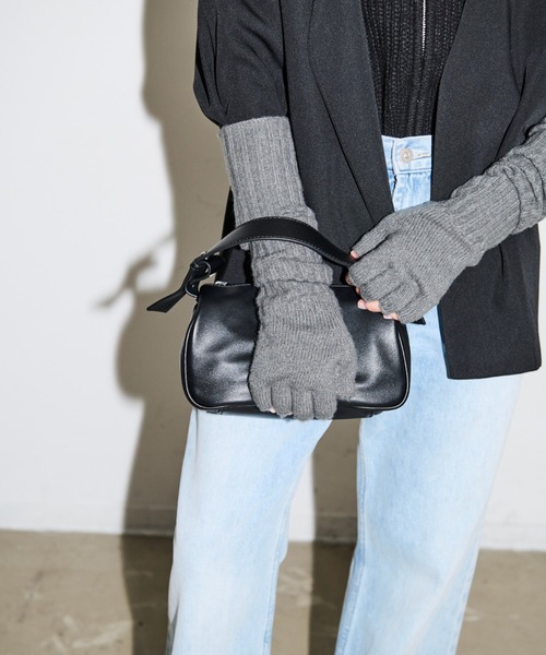 AIC.（エーアイシー）の「2WAYショルダーフェイクレザーミニバッグ/ハンドバッグ（ハンドバッグ・レディース・ライトグリーン/ブラック・FREE）」の8枚目の写真