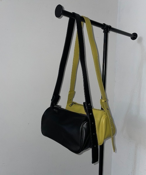 AIC.（エーアイシー）の「2WAYショルダーフェイクレザーミニバッグ/ハンドバッグ（ハンドバッグ・レディース・ライトグリーン/ブラック・FREE）」の5枚目の写真