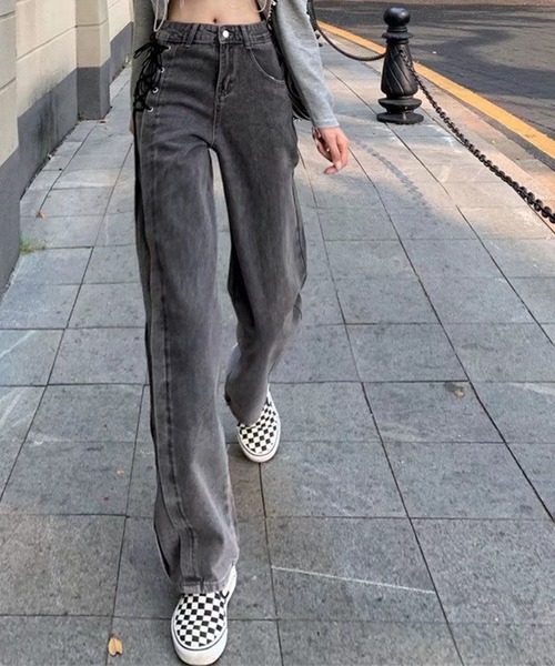 GLAMOROUS JANE(グラマラスジェーン)の「サイドレースアップデニムパンツ(デニムパンツ・レディース・チャコールグレー・S/M/L)」の4枚目の写真