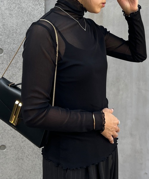 Rouge vif（ルージュヴィフ）の「【一部店舗限定】シアーカットソーチュールタートルプルオーバー（Tシャツ/カットソー・レディース・ブラック/グレー/アイボリー・フリー）」の6枚目の写真