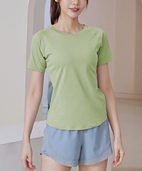 SAISON DE PAPILLON(セゾンドパピヨン)の「メッシュ切替前後丈差Tシャツドライシャツ(Tシャツ/カットソー・レディース・ブルー/パープル/グリーン/ブラック・M/XL/L)」の3枚目の写真