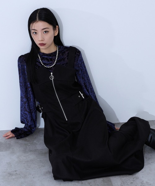 Ellno de Mavie(エルノデメヴィ)の「カットアウトジップジャンスカ(ジャンパースカート・レディース・ブラック/ボルドー/グレー・FREE)」の14枚目の写真