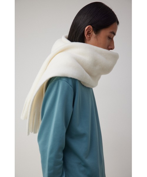 AZUL by moussy（アズールバイマウジー）の「ソフトボリュームラッセルストール（マフラー・メンズ・ホワイト/グレー/ブルー/ブラック・FREE）」の6枚目の写真