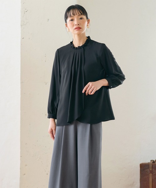 Neina（ネイナ）の「【入学式・卒業式・フォーマル】フリル衿ブラウスワイドパンツスーツ3点セット（ジャケット＋ブラウス＋パンツ）｜大きいサイズ有〔Neina〕（スーツセット・レディース・ブラック系/グレー系・LL/3L/M/L/S/4L/5L）」の11枚目の写真