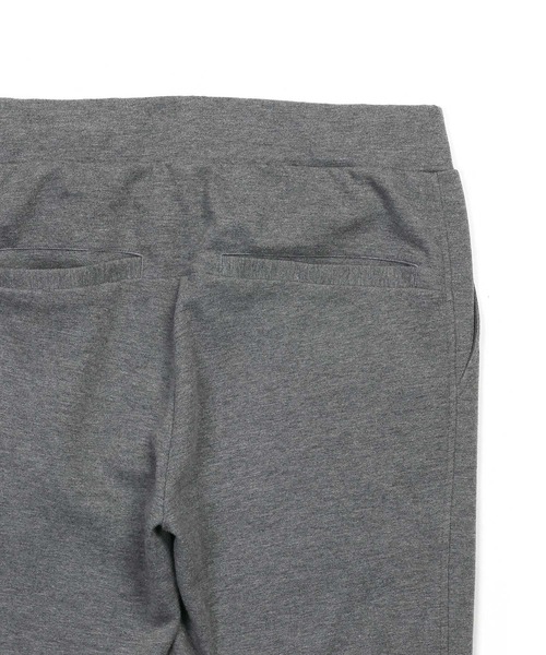 The DUFFER of ST.GEORGE(ザダファーオブセントジョージ)の「〔BLACK LABEL〕T-400 SMOOTH SIMPLE PANTS:セットアップ シンプル スキニーパンツ(スウェットパンツ・メンズ・チャコールグレー/ブラック/ベージュ・LARGE/MEDIUM/X-LARGE/SMALL)」の19枚目の写真