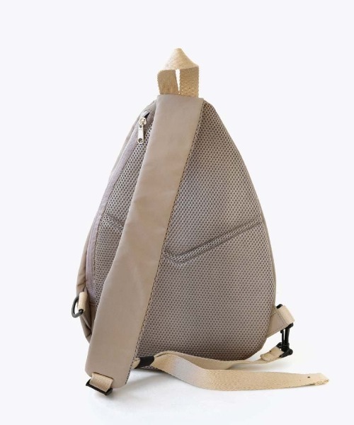 anello（アネロ）の「BASE CROSS BODY BAG（ボディバッグ/ウエストポーチ・レディース・ブラック/ネイビー/ベージュ/ミント/ライトグレー・-）」の21枚目の写真