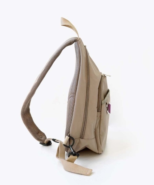 anello（アネロ）の「BASE CROSS BODY BAG（ボディバッグ/ウエストポーチ・レディース・ブラック/ネイビー/ベージュ/ミント/ライトグレー・-）」の22枚目の写真