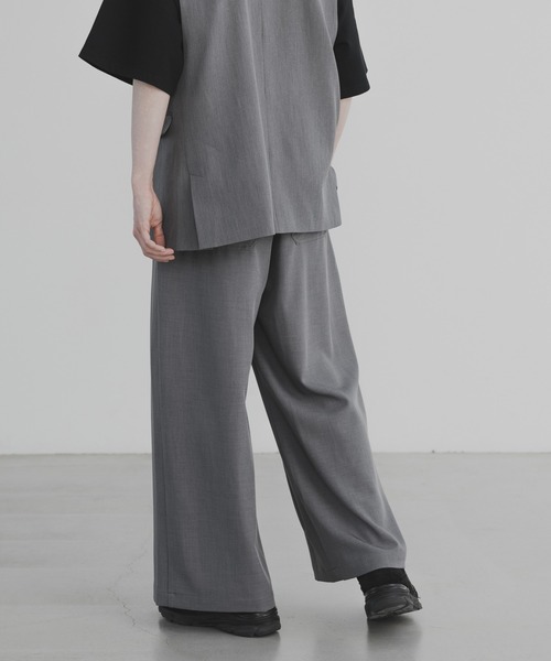 remer（リメール）の「loose intuxxk wide PT / ルーズインタックワイドパンツ（その他パンツ・メンズ・アッシュグレー/グレー/ブラック・SMALL/LARGE/MEDIUM）」の5枚目の写真