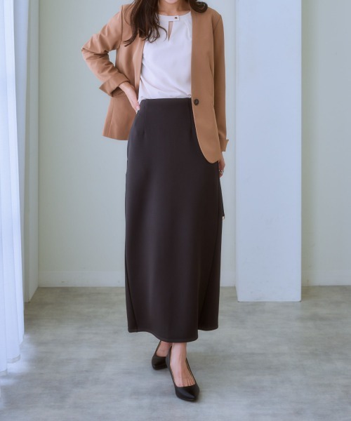 7days Life Styling(セブンデイズライフスタイリング)の「ナロースカート(きれいめダンボール素材)(スカート・レディース・グレイッシュベージュ/ブラック・L/M/S/LL)」の9枚目の写真