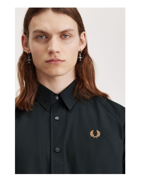 FRED PERRY（フレッドペリー）の「Raglan Ribbed Cuff Shirt