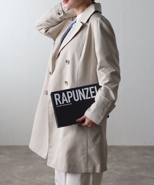 RIRIYANO（リリヤーノ）の「ブライトツイルトレンチコート（トレンチコート・レディース・アイボリー/ブラック/ライトベージュ/ネイビー・MEDIUM/LARGE/X-LARGE/XX-LARGE/XXX-LARGE）」の21枚目の写真