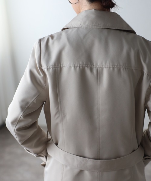 RIRIYANO（リリヤーノ）の「ブライトツイルトレンチコート（トレンチコート・レディース・アイボリー/ブラック/ライトベージュ/ネイビー・MEDIUM/LARGE/X-LARGE/XX-LARGE/XXX-LARGE）」の15枚目の写真