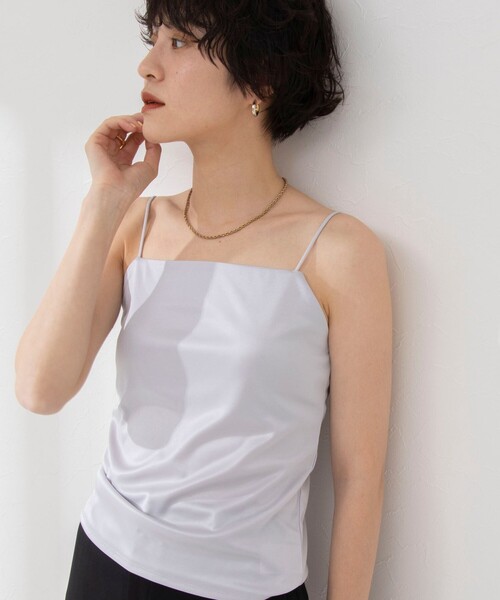 NOLLEY’S（ノーリーズ）の「カップ付きトリアセサテンスムースキャミソール（キャミソール・レディース・オフホワイト/ブラック/ライトグレー・38/36）」の12枚目の写真