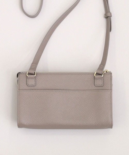 COOCO（クーコ）の「【牛革】シュリンクレザー横型スマホ・お財布ポシェット（ショルダーバッグ・レディース・ブラック/ライトピンク/ブラウン系その他/クリアレッド/シルバー/オフホワイト/グレー/ブルー・9）」の19枚目の写真