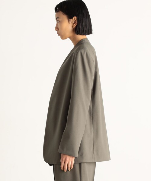 URU ウル ウール トロピカル ノーカラー ジャケット 2 ATTACHMENT（アタッチメント）の「強撚ウールトロピカル ノーカラーJK