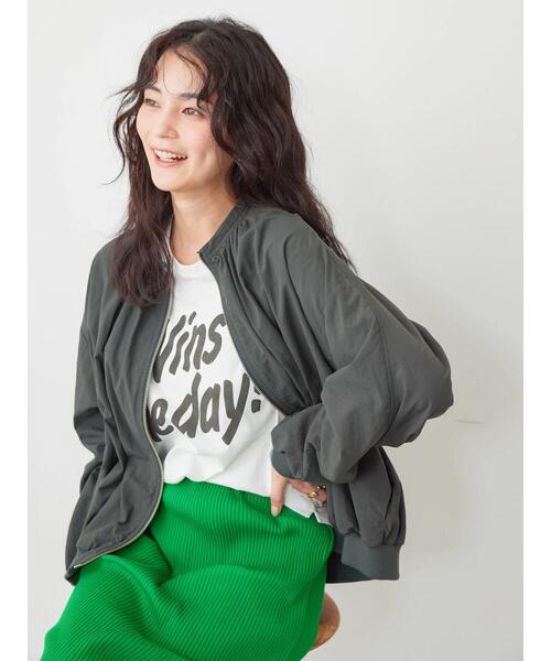 今季【新品未使用】ルーニィ パッカブルギャザーブルゾン　カーキ AMERICAN HOLIC（アメリカンホリック）の「撥水加工ギャザーブルゾン