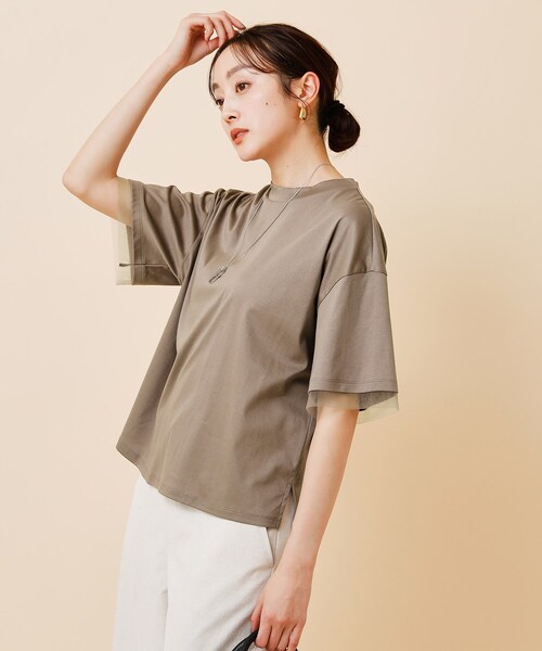 UNTITLED（アンタイトル）の「◆【汗ジミ目立ちにくい／５分袖／ゆったりシルエット】チュールドッキング プルオーバー（Tシャツ/カットソー・レディース・ライトグレー/グリーン/ブラック/カーキ・00/02/04/44/48/50）」の3枚目の写真