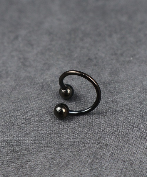 4INT.(フォイント)の「スパイラルバーベル ボディピアス 16G (片耳用) / サージカルステンレス316L (金属アレルギー対応)(ピアス(片耳用)・メンズ・ブラック/シルバー・10/8)」の18枚目の写真