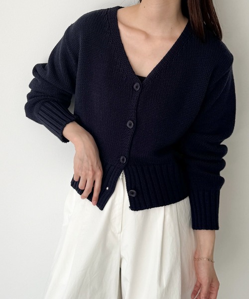 CANAL JEAN(キャナルジーン)の「El mar コットンVネックニットカーディガン(カーディガン/ボレロ・レディース・ネイビー/ピンク/アイボリー/ライトグリーン・ONE SIZE)」の10枚目の写真