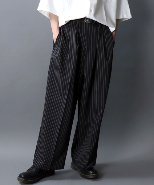 SITRY(シトリー)の「2026SS新柄追加 2Tuck Drape Wide Pants/別注 2タック ドレープ ワイドパンツ バルーンパンツ スラックス(スラックス・メンズ・チャコール/ホワイト/ブラック/アイボリー/モカ/ブラック系その他/ブラック系その他2・L/M/S/LL)」の5枚目の写真