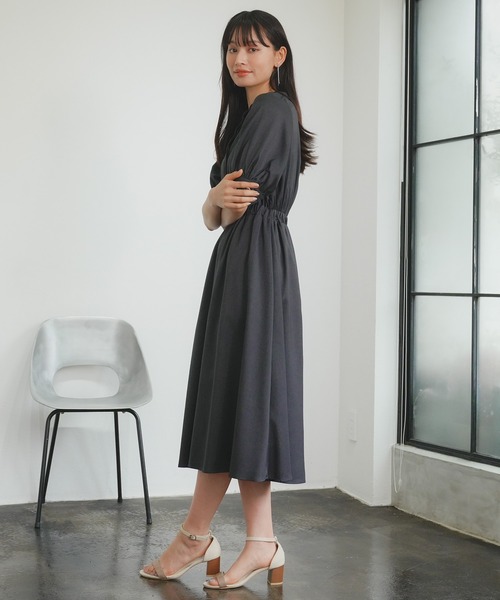 TRUDEA(トルディア)の「リネンライクバンドカラーワンピース(ワンピース・レディース・チャコールグレー/グリーン/ネイビー・MEDIUM/LARGE)」の21枚目の写真