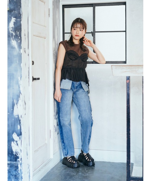 Mafmof(マフモフ)の「Mafmof(マフモフ)8cm厚底プラットフォームグルカサンダル(サンダル・レディース・ブラック/ホワイト・LL/M/L/S)」の7枚目の写真