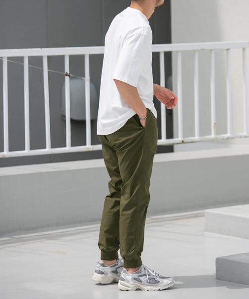 URBAN RESEARCH ROSSO MEN（アーバンリサーチロッソメン）の「『XLサイズあり』『UR TECH』防汚加工 リラックスクルーネックTシャツ（Tシャツ/カットソー・メンズ・ネイビー/ホワイト/ブラック/グレー・SMALL/MEDIUM/LARGE/X-LARGE）」の9枚目の写真