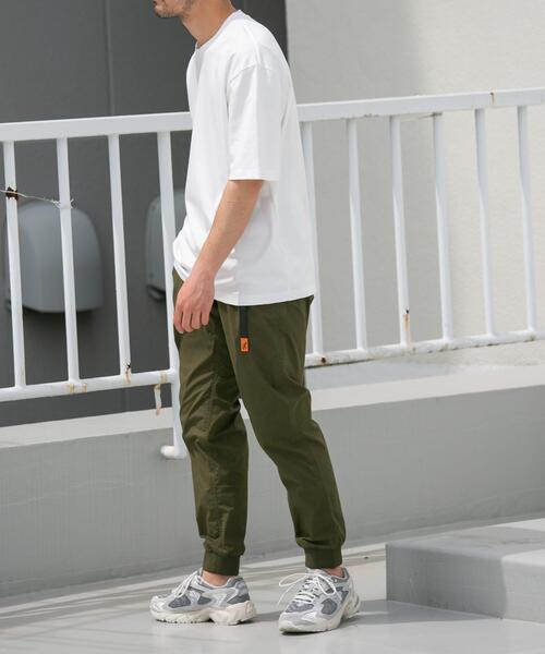 URBAN RESEARCH ROSSO MEN（アーバンリサーチロッソメン）の「『XLサイズあり』『UR TECH』防汚加工 リラックスクルーネックTシャツ（Tシャツ/カットソー・メンズ・ネイビー/ホワイト/ブラック/グレー・SMALL/MEDIUM/LARGE/X-LARGE）」の11枚目の写真