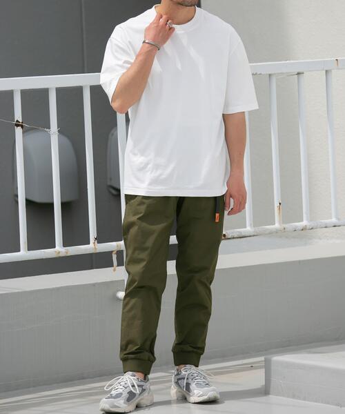 URBAN RESEARCH ROSSO MEN（アーバンリサーチロッソメン）の「『XLサイズあり』『UR TECH』防汚加工 リラックスクルーネックTシャツ（Tシャツ/カットソー・メンズ・ネイビー/ホワイト/ブラック/グレー・SMALL/MEDIUM/LARGE/X-LARGE）」の12枚目の写真