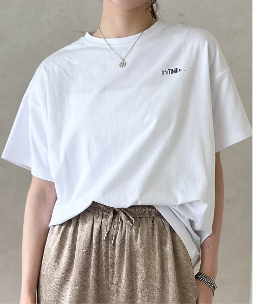 Per sist ence(パーシエンス)の「オーバーサイズSTATIONバックプリントTシャツ(Tシャツ/カットソー・レディース・ピンク/ブラック/オフホワイト/チャコールグレー・FREE)」の2枚目の写真