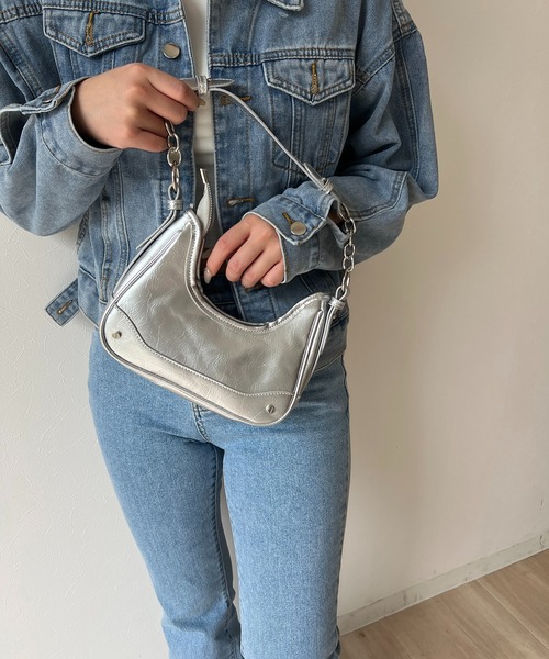 RiLi（リリ）の「バルキーチェーンハンドバッグ【RL】（ハンドバッグ・レディース・シルバー/ブラック・FREE）」の6枚目の写真