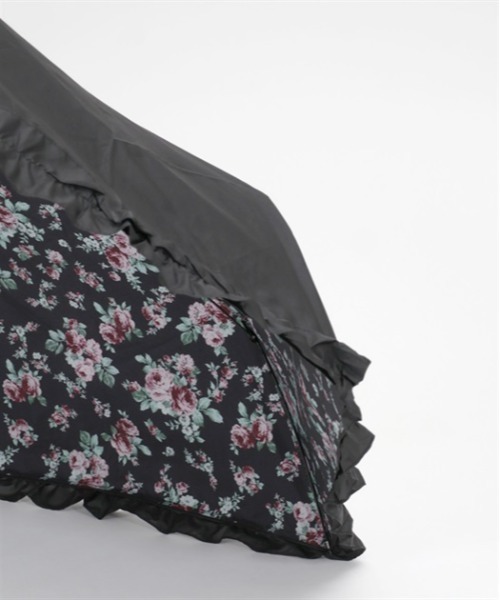 axes femme(アクシーズファム)の「ローズブーケ柄晴雨兼用折傘(折りたたみ傘・レディース・キナリ/ブラック・FREE)」の9枚目の写真