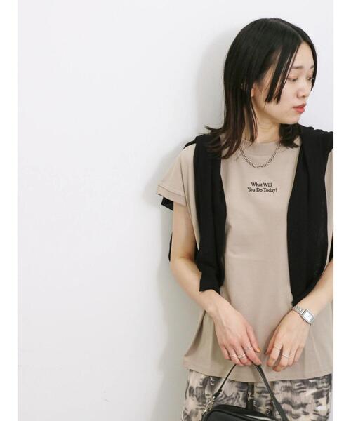 Samansa Mos2 blue（サマンサモスモスブルー）の「【接触冷感】刺繍フレンチスリーブT（Tシャツ/カットソー・レディース・ダークオレンジ/オフホワイト/ブルー/ブラック/ベージュ・F）」の4枚目の写真