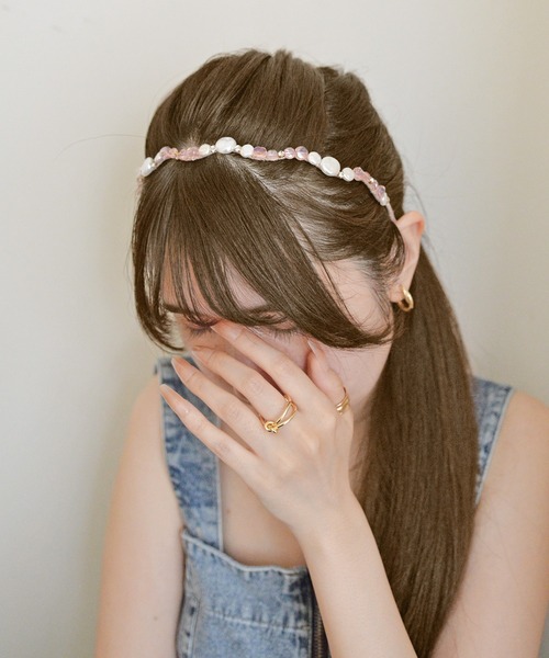 styiro（スタイロ）の「コインパールビジューカチューシャ（カチューシャ・レディース・ブルー/ピンク/ブラック・FREE）」の10枚目の写真