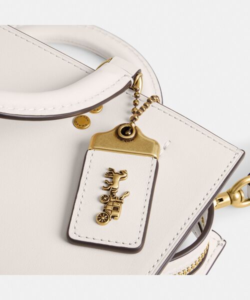COACH レザーショルダーバッグ COACH（コーチ）の「ローグ バッグ 26（ショルダーバッグ）」 - WEAR