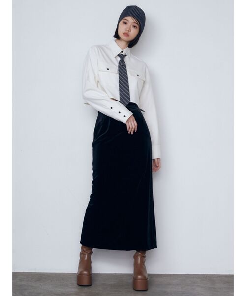 EMODA（エモダ）の「タイクロップシャツトップ（シャツ/ブラウス・レディース・ホワイト/ネイビー/ブラウン・FREE）」の19枚目の写真